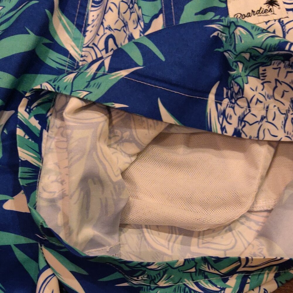 Boardies Navy Blue Floral With Pineapples Swim Trunks With Liner SIZE LA… - Picture 4 of 4
